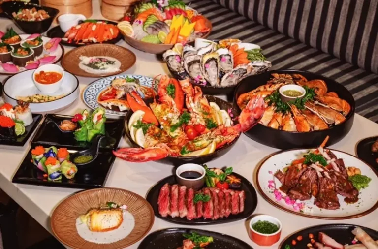 Bangkok Buffet Madness as Second Diner Pays Just 66 Baht at Centara Grand at Central Plaza Ladprao