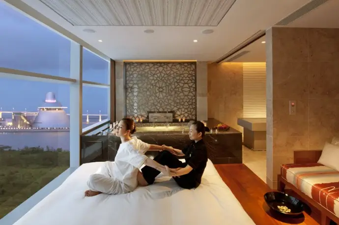 Mandarin Oriental